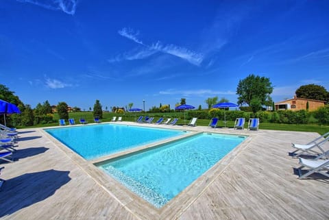 Swimming Pool, Property, Real Estate, Estate, House, Vacation, Resort, Leisure, Building, Villa