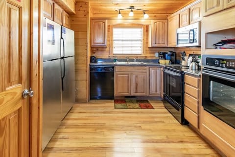 Smoky Mountain Mansion's fully equipped kitchen