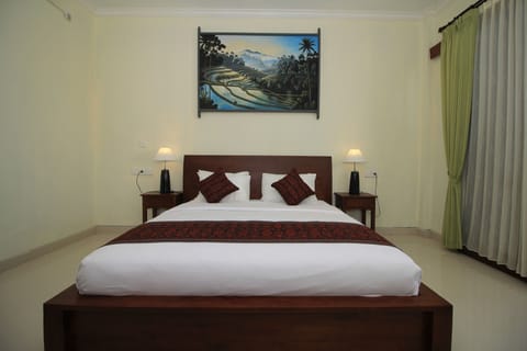 Deluxe Double Room, Balcony | Desk, free WiFi, bed sheets