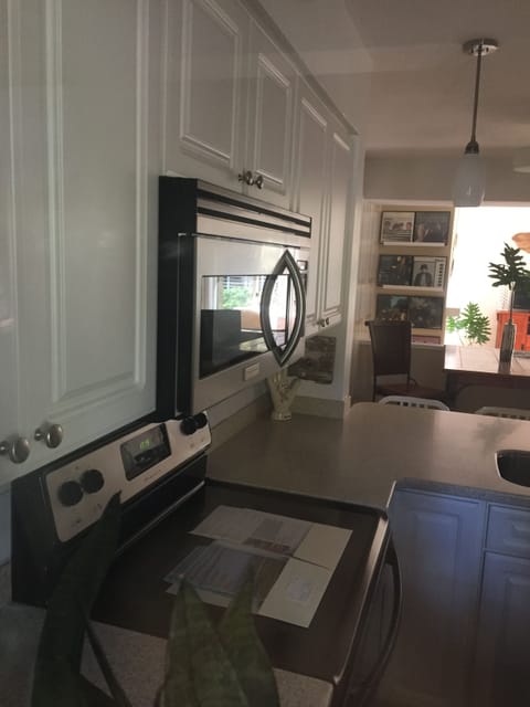 Microwave and oven/stove.