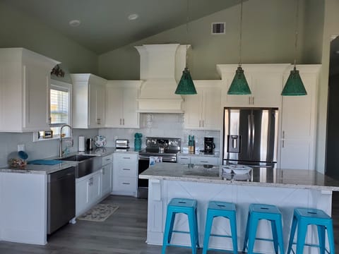 Kitchen and Island  with stools