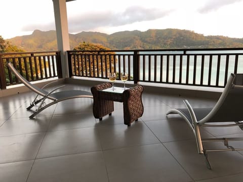 Deluxe Villa, 2 Double Beds, Kitchen, Ocean View | Balcony