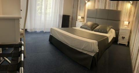Superior Double Room | Desk, soundproofing, free WiFi, bed sheets