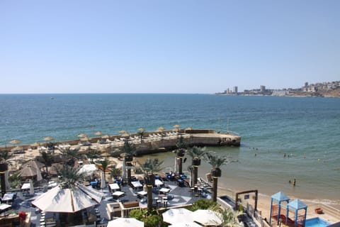 Private beach, sun loungers, beach umbrellas, beach towels