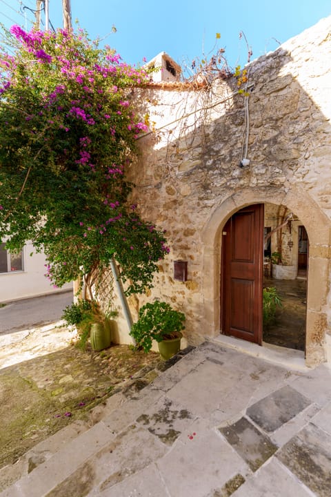 Afrodite House | Exterior