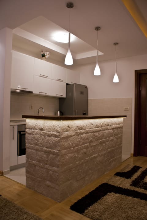 Superior Apartment, 3 Bedrooms, Balcony, Sea View (2 Bathrooms - Jacuzzi) | Private kitchen | Full-size fridge, stovetop, coffee/tea maker, electric kettle