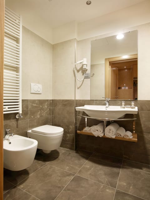 Rainfall showerhead, hair dryer, bathrobes, slippers