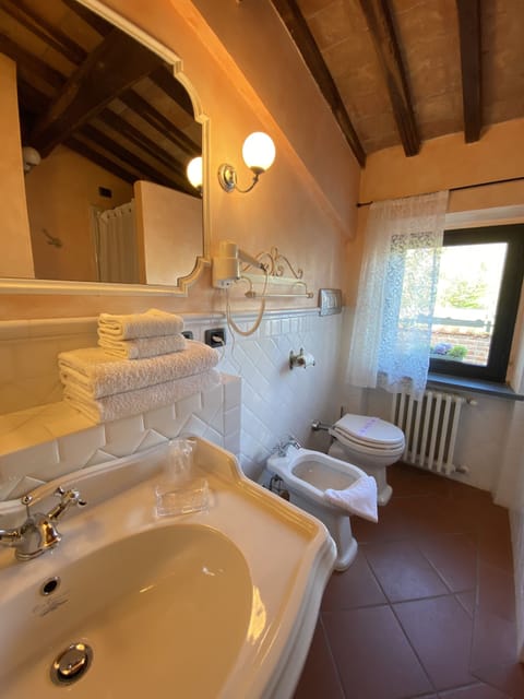 Suite, Terrace | Bathroom | Hair dryer, bidet, towels, soap