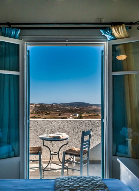 Junior Suite, Sea View | Individually decorated, individually furnished, free cribs/infant beds