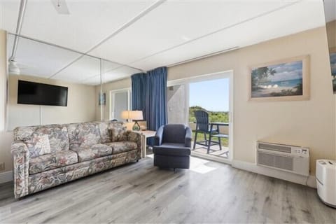 condo 124