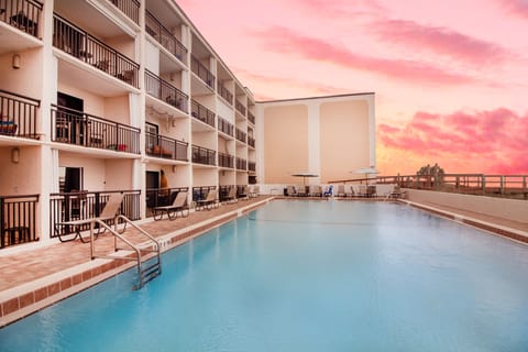Oceanfront Heated Pool