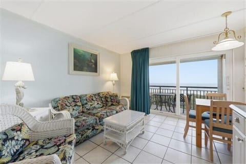 Condo 302