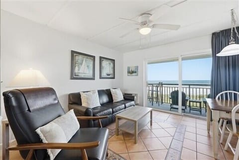 Condo 313