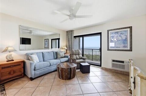 condo 320