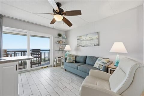 Condo 416