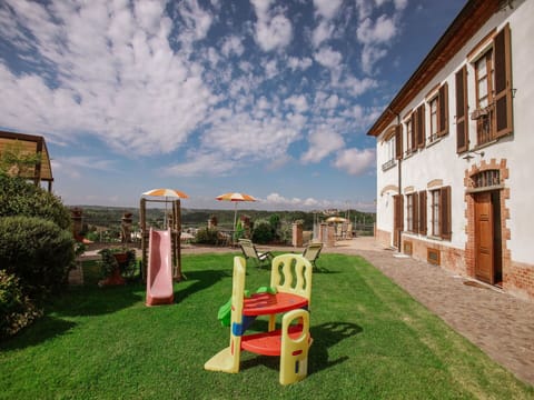 Swimming Pool, Leisure, Outdoor Furniture, Resort, Vacation, Eco Hotel, Umbrella, Resort Town, Hotel, Villa