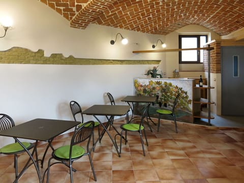 Residential Area, Human Settlement, Estate, Hacienda, Swimming Pool, Villa, Resort, Eco Hotel, Resort Town, Mansion