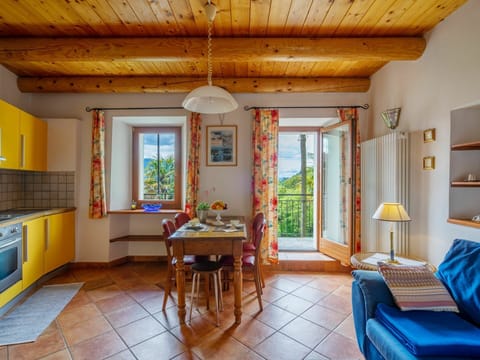 Table, Furniture, Blue, Building, Wood, Window, Interior Design, Picture Frame, Architecture, Floor