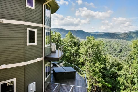 Welcome to Skytop Chalet!