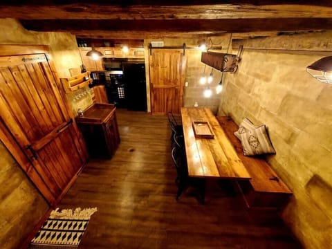 Plenty of room for everyone at the dining table.