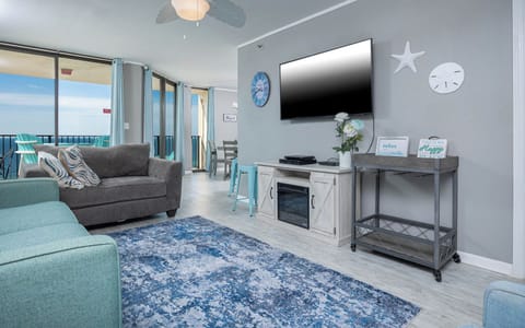 Phoenix V 1007, Orange Beach, Alabama, beach front, 1 bedroom condominium on the 10th floor
