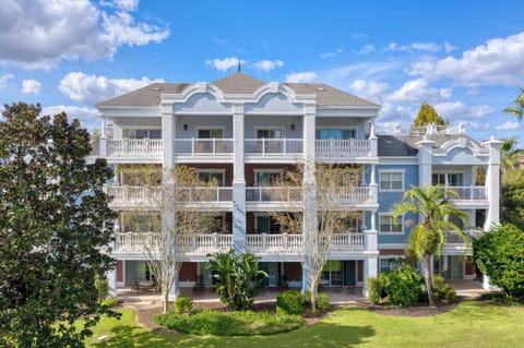 Located inside the Whisper Way Villas, you are in a prime location close to the water park and Seven Eagles pool