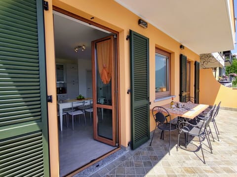 Furniture, Table, Plant, Chair, Flowerpot, Window, Building, Houseplant, Wood, Door