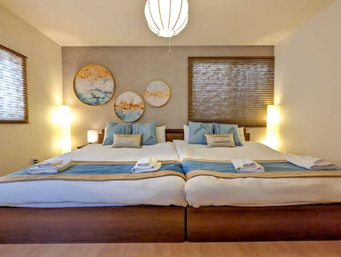 Private Vacation Home | 1 bedroom, hypo-allergenic bedding, desk, free WiFi