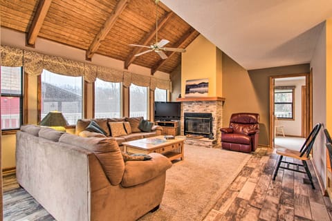 LaFollette Vacation Rental | 4BR | 4BA | 2,200 Sq Ft | Steps to Access