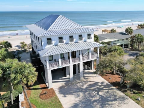 Over Easy at Litchfield Beach