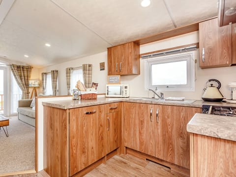Kitchen area | Swona - Harrow Lodges John O&rsquo;Groats, Mey, near Thurso