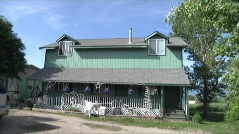 Majesty comprises the total upstairs of building. 900 sq ft. 
