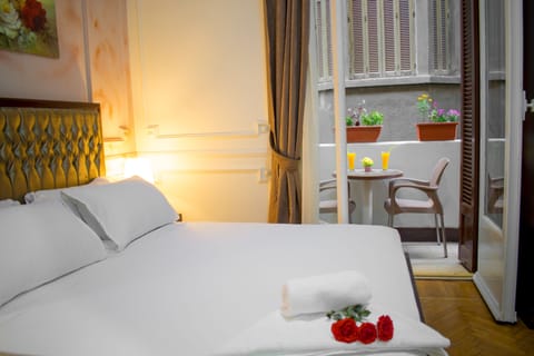 Standard Double Room | Premium bedding, down comforters, memory foam beds, minibar