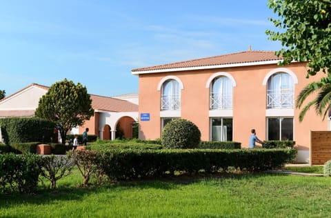 Unwind at our lovely location.