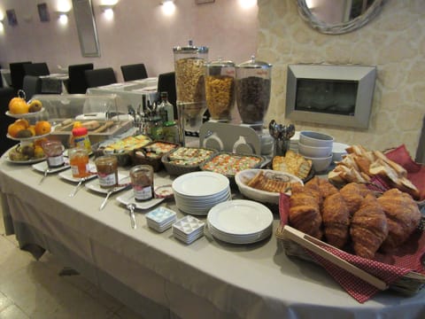 Daily continental breakfast for a fee
