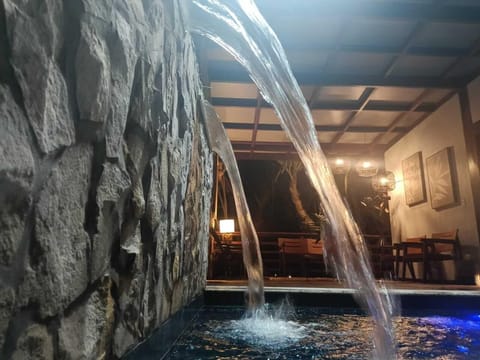 Outdoor pool, free cabanas, pool umbrellas