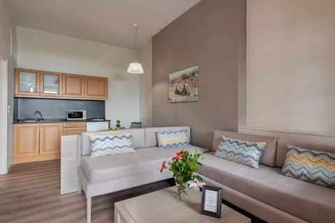 Apartment, 1 Bedroom, Sea View (Side) | Private kitchenette | Fridge, stovetop, coffee/tea maker, electric kettle