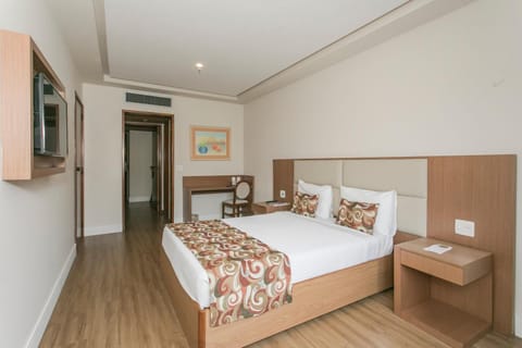 Minibar, in-room safe, blackout drapes, free WiFi