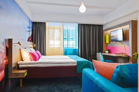 In-room safe, individually decorated, desk, laptop workspace