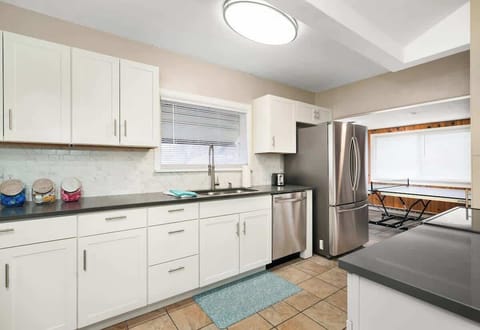 Large kitchen with Keurig Coffee, Blender, Toaster, Dishes and all baking and cooking supplies
