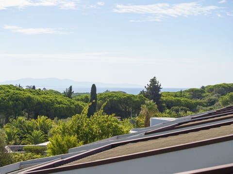 Cloud, Sky, Building, Slope, Tree, Wood, House, Roof, Cumulus, Landscape