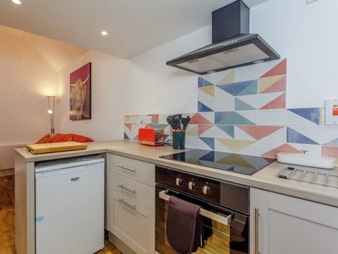 Kitchen | Cobbler’s Cottage, Glendale