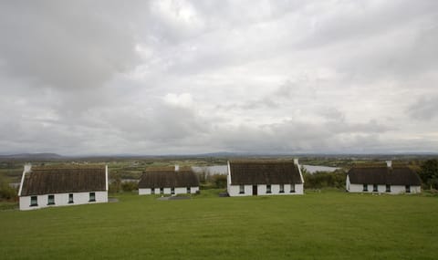 Cottage | Property grounds