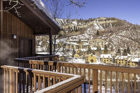 Condo, 3 Bedrooms | Balcony
