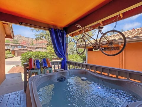 Private hot tub
