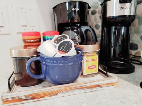 For the coffee lovers, we have regular drip, Keurig, and French press !