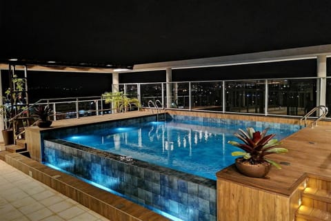 Outdoor pool, sun loungers