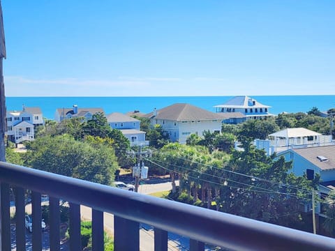Balcony View to Ocean