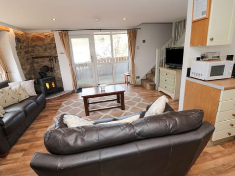 Cottage | Living room | TV