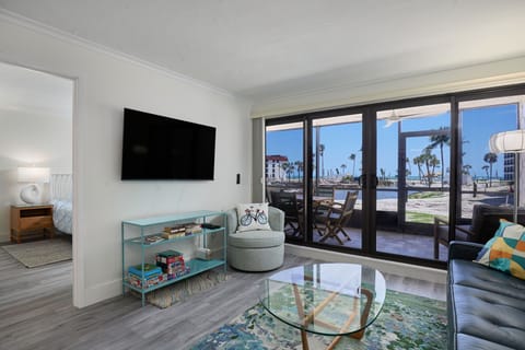Living room.